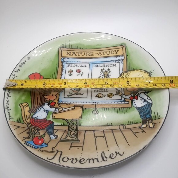 Joan Walsh Anglund Plate 1966 November Nature-Study Collectible Decorative Plate - Picture 8 of 9